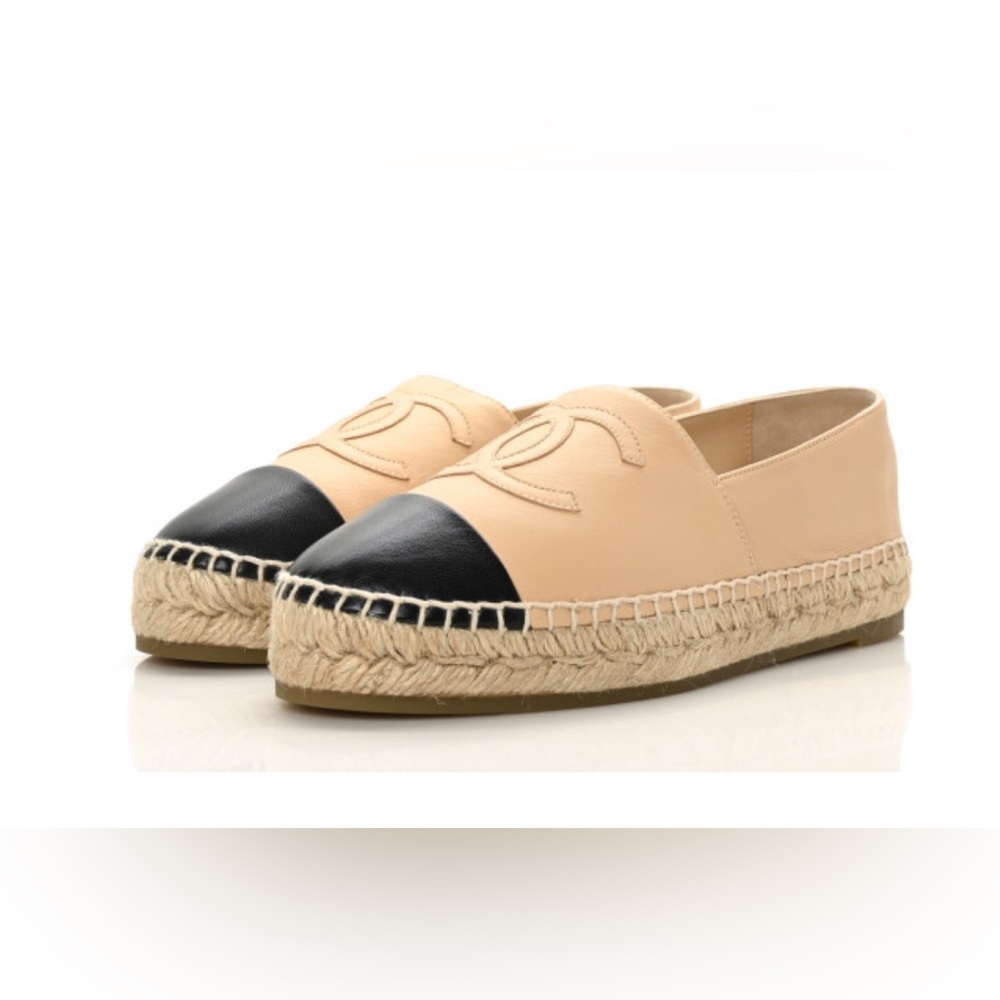 Chanel Espadrilles Beige & Black